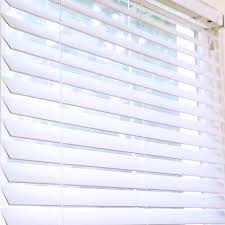 The ability of a shade to keep out light depends not only on its colour. Tips For Painting Blinds Like A Pro The Handyman S Daughter