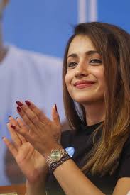 Trisha Hand's Instagram, Twitter & Facebook