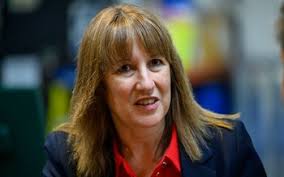 Pamela Helen Stephen, mezzo-soprano whose repertoire ranged from Purcell  and Handel to Wagner and Glass