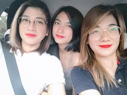 finally naka picture na rin sa twin sisters ko 🙂 meet Katrina naman.  Kathlyn's twin. and yes, ako ang ATE😃❤️🥰 wala lang jud ko ni tangkad  dzai!🤣