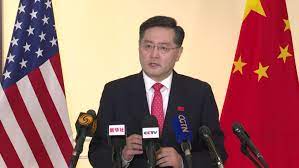 Jun 29, 2021 · 秦剛氏が外交官としてのキャリアをスタートさせたのは、今から約30年ほど前の1992年でした。 駐英中共大使館の公使を経て、2018年に外交部副部長に昇格しました。 また近年は、習近平総書記が海外訪問する際に、頻繁に同行しています。 Mipzaugytn0clm