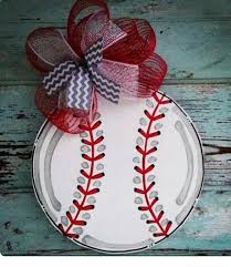 Would Be Easy On Pizza Pan Baseball Wreaths Dollar Store Crafts Clothes Pin Wreath