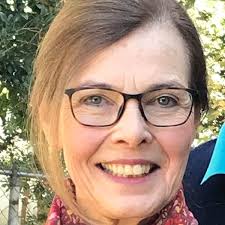 A Home in the Heart of a City: A Woman's Search for Community: Hirsch,  Kathleen: 9780374280796: Amazon.com: Books