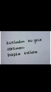 Kutladim Bu Gece Sarilmani Baska Kollara Gece