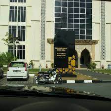 Kompletny budynek administracyjny od strony wschodniej. Photos A Mahkamah Syariah Alor Setar 2 Conseils