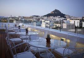 The view from the gb roof garden restaurant & bar is breathtaking. The Top 10 Best Rooftop Bars In Athens Greece The Travelporter