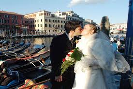 Cosa si potrà fare e cosa non si potrà fare? Matrimoni Le Linee Guida Delle Regioni Per Ripartire