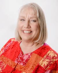 Melinda Connor's Instagram, Twitter & Facebook