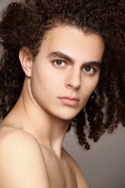 Alejandro Porter's Instagram, Twitter & Facebook