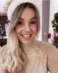 Debbie Teal's Instagram, Twitter & Facebook