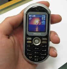 Обзор сотового телефона Philips 350 ...