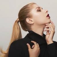 2100+ perfiles de «Beharry»