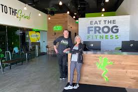 Frog fitness presents the frog, a total body resistance trainer allows you to work your upper, lower and core muscles in a single motion. Eat The Frog Fitness Studio Opens In Ashburn Virginia