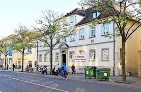 Paulinenstraße 49, 70178 stuttgart, germany. Holderlin Trifft Schiller In Ludwigsburg Ein Ungluckliches Gipfeltreffen Der Grossen Geister Landkreis Ludwigsburg Stuttgarter Zeitung