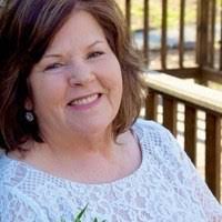 Faye Johns's Instagram, Twitter & Facebook