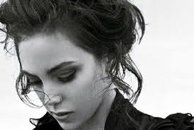 Pin By Widad Maaz On Oyku Karayel Actresses Beautiful Actresses Turkish Actors
