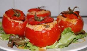 Tomates Farcies Au Riz Ww Tomate Farcie Riz Recette De Plat Tomates Farcies Sans Viande