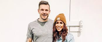 Taking to her instagram stories, chelsea shared some sketches of a new home. Chelsea Houska Will Welcome Her 4th Baby Glimpse Into The Teen Mom 2 Star S Big Family