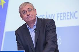 Ferenc gyurcsány was born on june 4, 1961 in pápa, hungary. Kocsis Mate Ketszinu Beszedet Tartott Gyurcsany