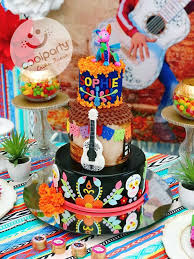 Coco Birthday Party Ideas Photo 16 Of 18 Fiesta Cake Birthday Party Cake Fiesta Birthday