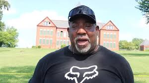 AMAZON REVIEW: In Overcoming Diabetes and Thriving Through Faith and  Prayer, author Dwight Treadwell presents a profound and courageous account  of his life-altering experience with diabetes a disease that impacts  hundreds of