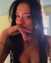 Yasmin Myers's Instagram, Twitter & Facebook