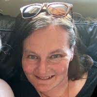 Eddie Bethune's Instagram, Twitter & Facebook