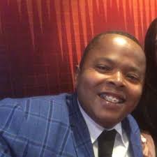 César Aquino Rivas (@Cesaraquinor)