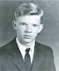 Brenda Dingus's Instagram, Twitter & Facebook