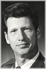 Earl Elmer Hallum (1932-2007)