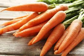 Jerawat bisa kamu atasi dengan menggunakan bahan alami seperti jeruk nipis. Ini Resep Jus Buah Segar Yang Efektif Menurunkan Tekanan Darah Tinggi Anda