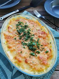 Hackfleisch in die auflaufform geben. Schlemmer Kartoffel Kohlrabi Gratin Bella Cooks And Travels