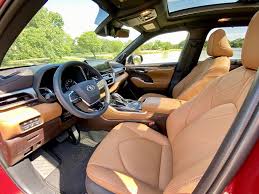 Highlander hybrid both generates and uses electric power—and you can see how much with the hybrid system power meter. 2020 Toyota Highlander Hybrid Platinum Awd Carprousa