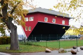 Auch alle möbel und gebrauchsgegenstände stehen auf den zwei etagen des hauses kopf. Putbus Haus Kopf Uber Aussichtsplattform Auf Der Insel Rugen