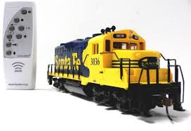 Locomotives - HO Scale Mantua #414101 GP-20 Santa Fe - w/DCC & Sound was  sold for R1,410.00 on 27 Aug at 19:32 by karabee in Hartbeespoort  (ID:363233422)