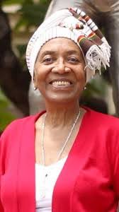 Jodi Munn's Instagram, Twitter & Facebook