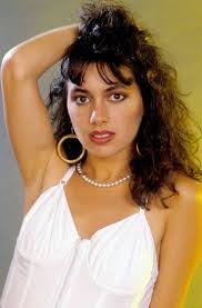 Susanna Hoffs and Bangles Fans
