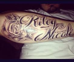 Pin De Krystle Pajak Em Tattoos Piercings Tatoo Tatuagem Asas Tatuagem Pai E Filha