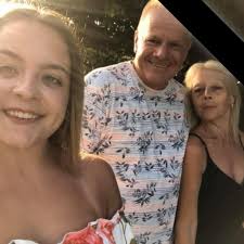 Hi everyone, I've joined the group because my Ninja foodi 7 in 1 arrived  today and I will need inspiration (it looks a bit daunting at first  sight!). I already have a