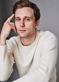 Jared Garfield's Instagram, Twitter & Facebook