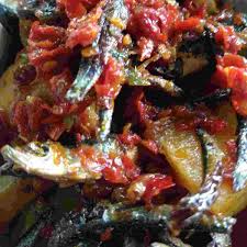 Penasaran sama sate lilit tempe. Sambal Ijo Terong Ikan Asin
