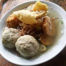 Selain bakso rudal dan bakso telur, warung. Bakso Rudal Moro Seneng Miko Depok Yogyakarta Traveloka Eats