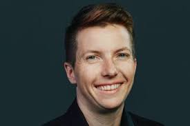 How Janet Phan Helps Young Women Succeed in Tech