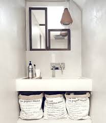 Of our students are international and from four continents. Le Paper Bag