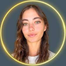 I'm hiring a writer to work with me! You'll write two articles per week…