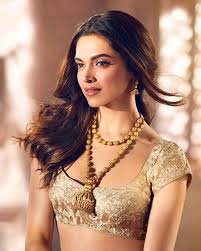 Deepika Padukone S Social Media Fans Are Endless Well There Is No Doubt At All I Deepika Padukone Style Beautiful Indian Actress Beautiful Bollywood Actress