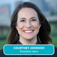 ✨ League of Legends: A Toast to Tradition ✨ On Oct. 23, JLD gathered at the  home of Past President & Past Ball Chair Lynn McBee to honor the incredible  leaders who