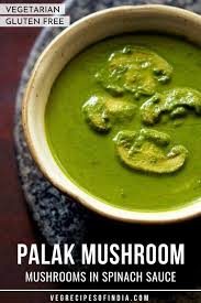 Palak Mushroom In 2020 Mushroom Recipes Curry Recipes Curry Recipes Indian