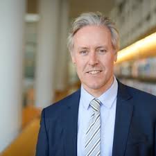 CV JOHNSEN Professeur chez Audencia.com