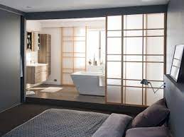 L'éclairage de salle de bain doit donc être parfait et bien adapté à l'espace : Suite Parentale Avec Salle De Bain Et Dressing De Luxe